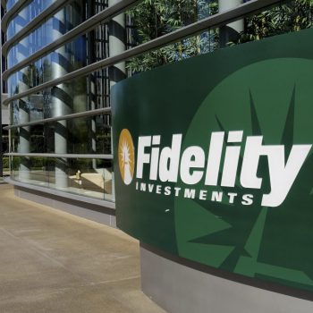 Fidelity vs Robinhood