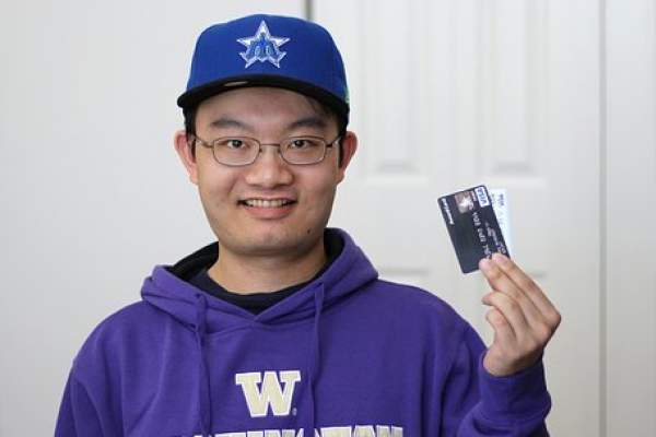Credit Card for Students Without Income